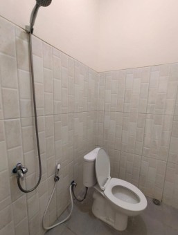 Rumah Dijual di Jatiraden Jatisampurna Bekasi Palem Lestari - Kamar Mandi